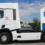 RENAULT T 520