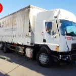 RENAULT D 26 WIDE SLEEPER CAB