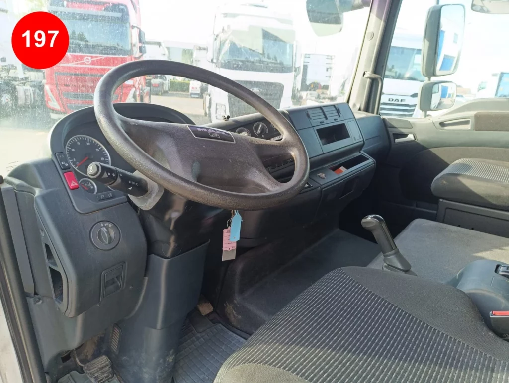itt_vehicle_file_6a9568f614283.webp