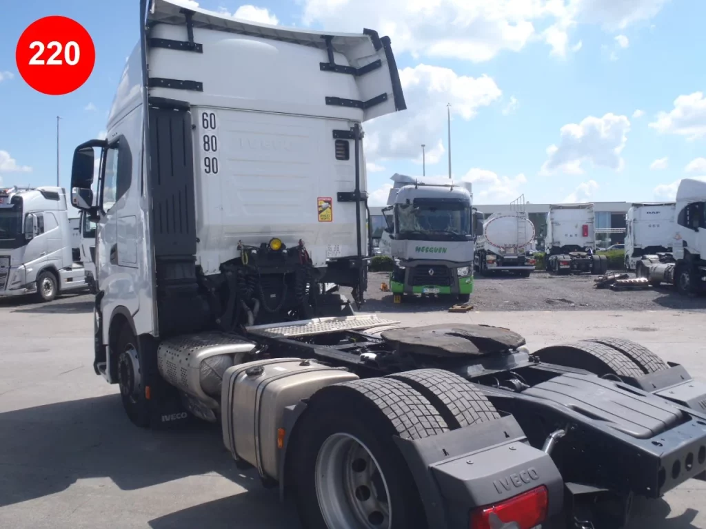 itt_vehicle_file_6a957719d3ee1.webp