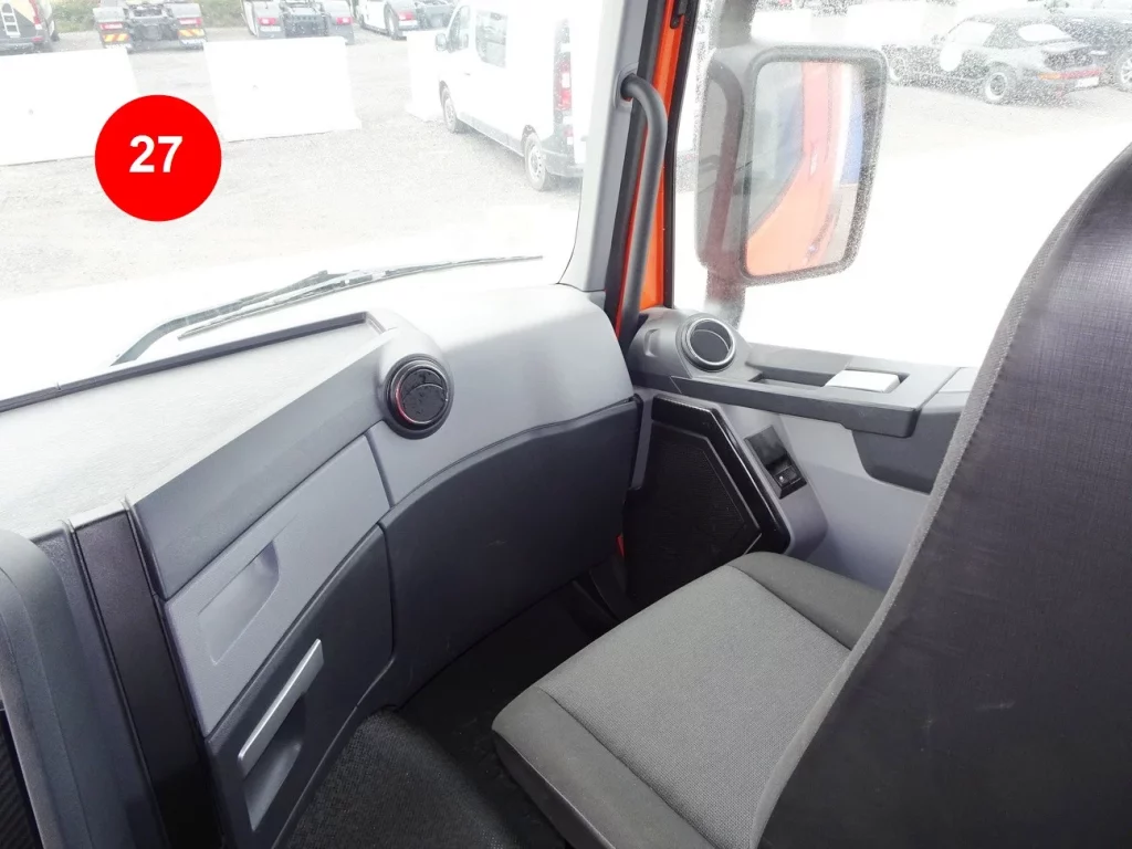 itt_vehicle_file_6aad4fb06196b.webp
